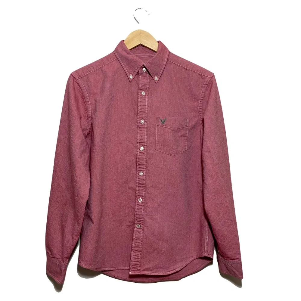 American Eagle Outfitters AEO Classic Fit Red Men's Button Down Shirt Size Small